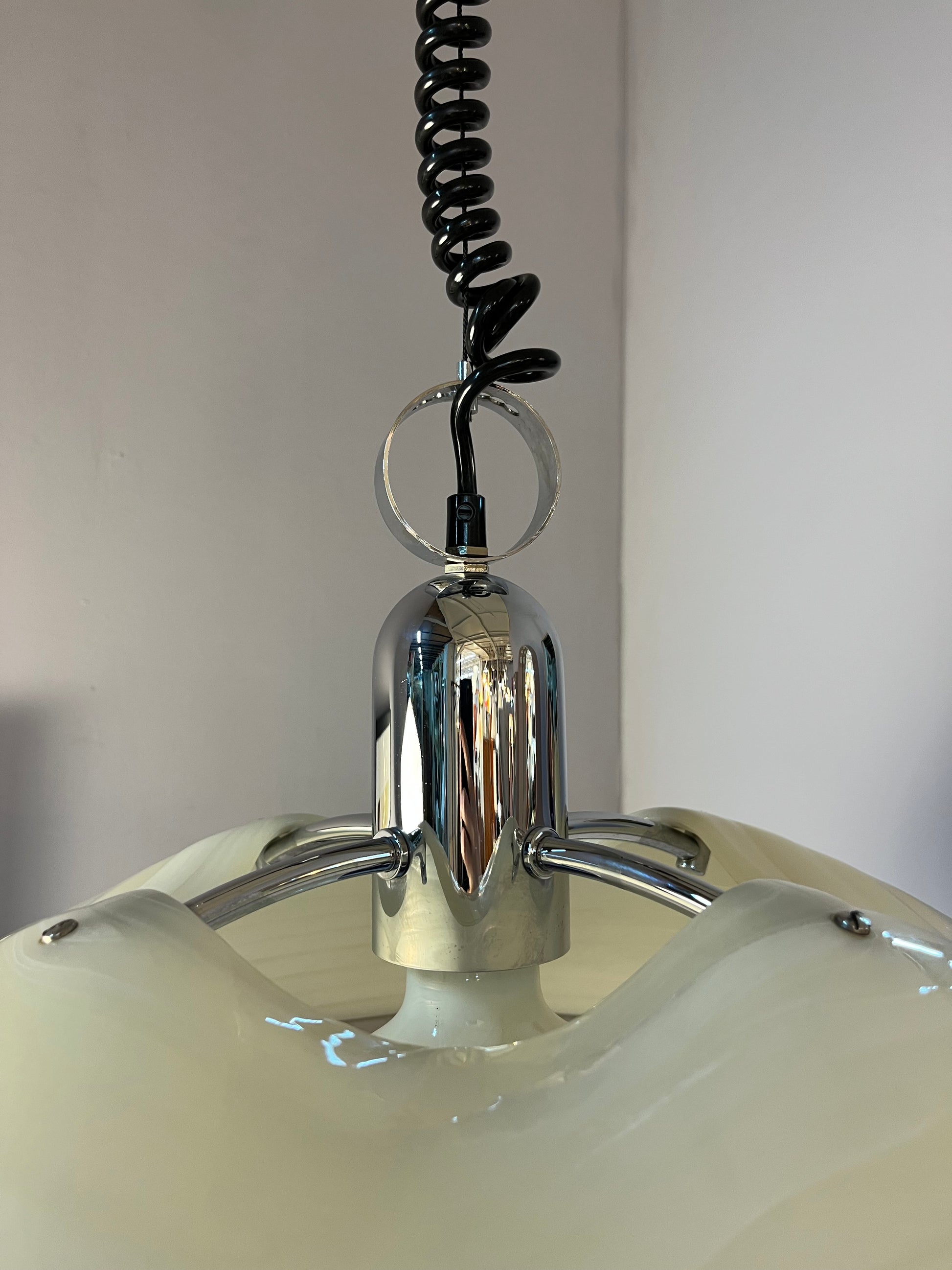 Hängelampe weiß grau Chrom handgearbeitet von Cristallux