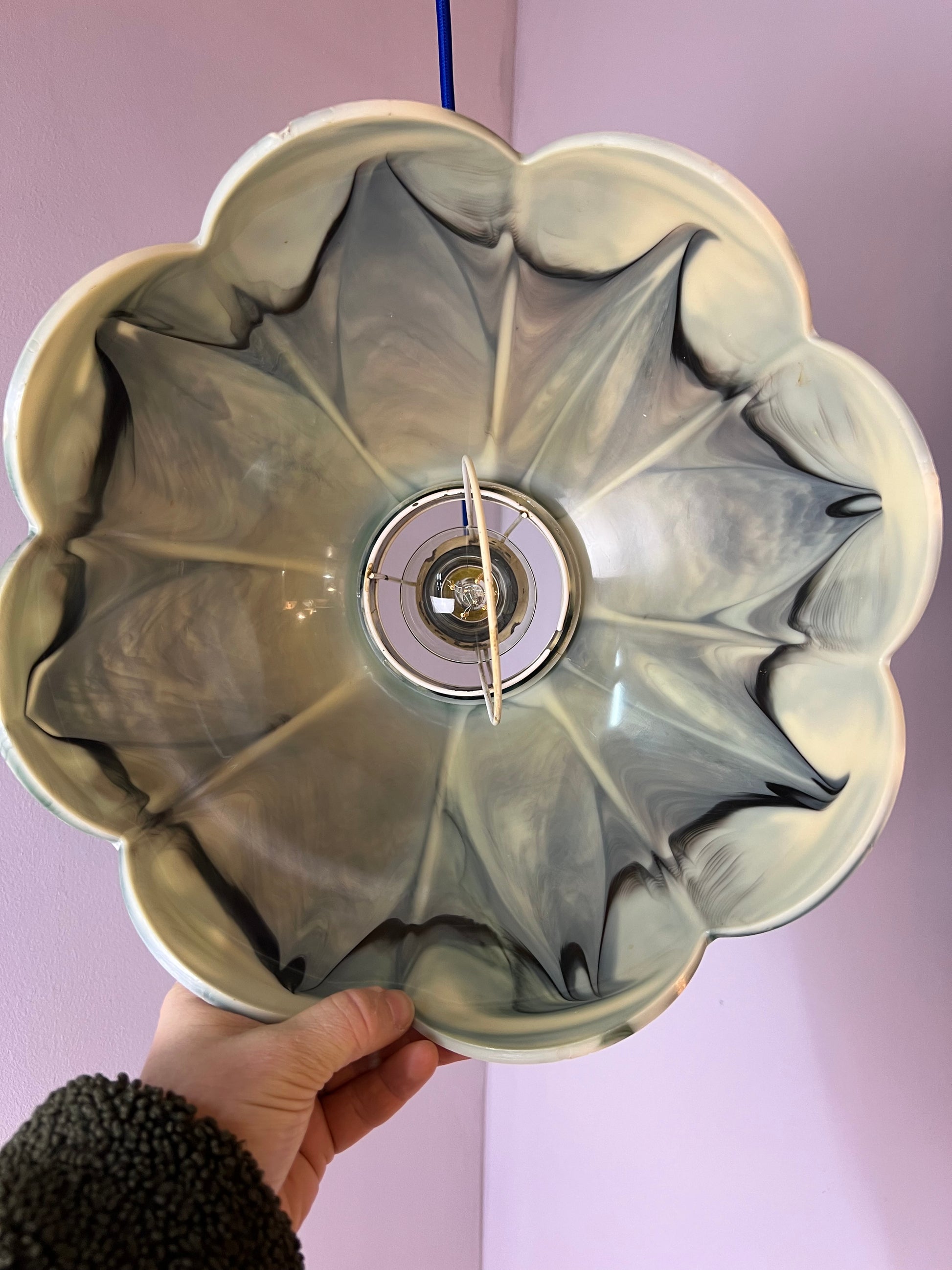 Hängelampe marmorierte Blume Kunststoff aus Dänemark