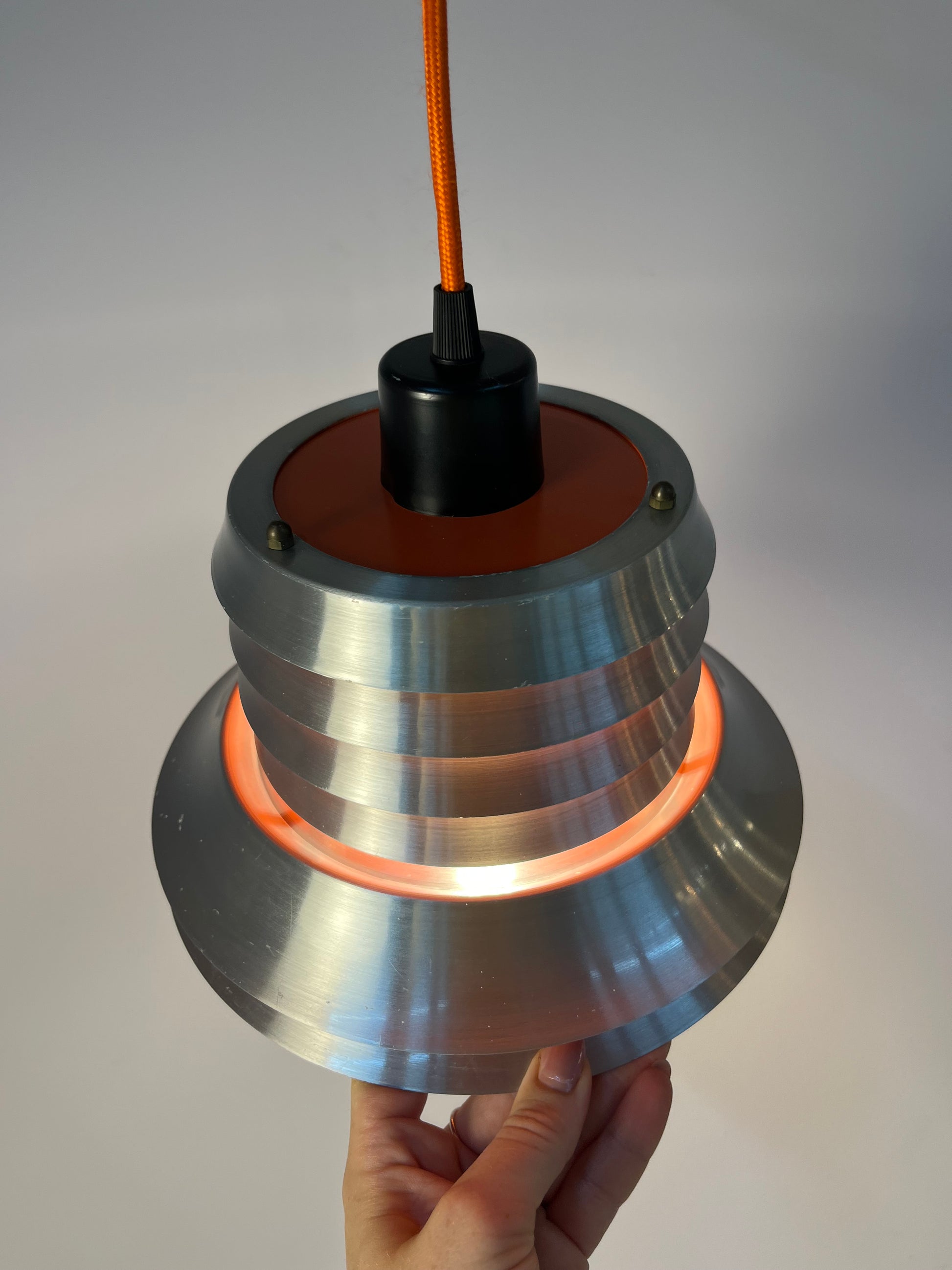 Lamellenlampe silber orange von Carl Thore für Granhaga