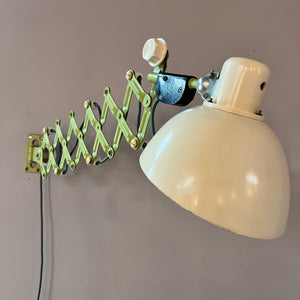 Scherenlampe mint creme von VEB Zweckleuchtenbau Dresden