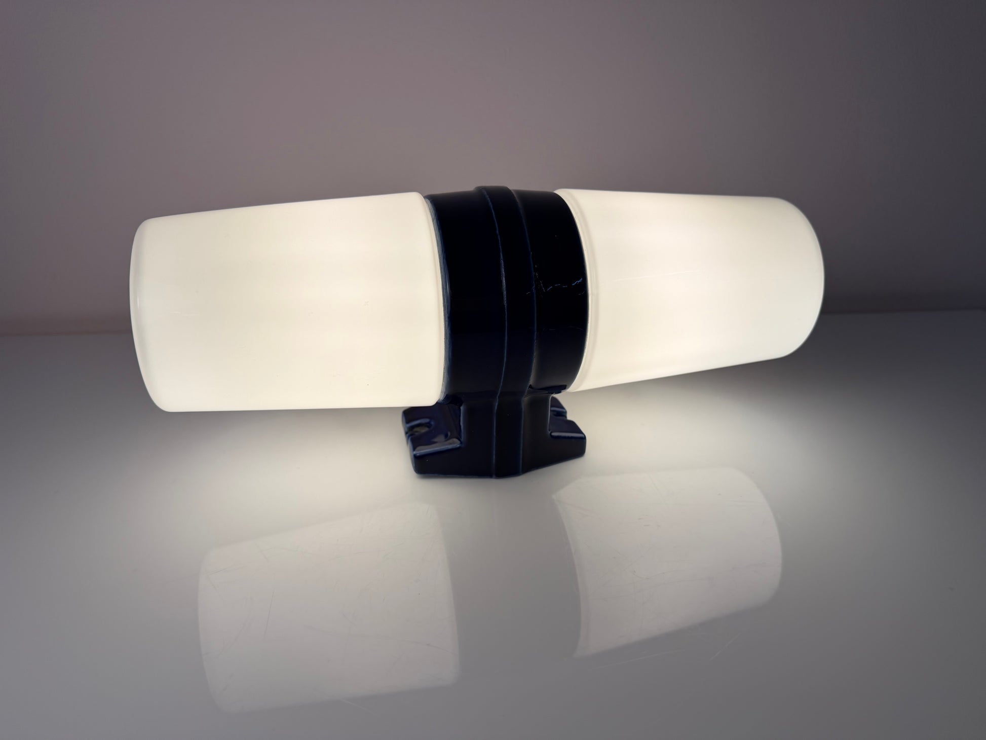 Wandlampe Modell 6065 blau von Sigvard Bernadotte für Ifö