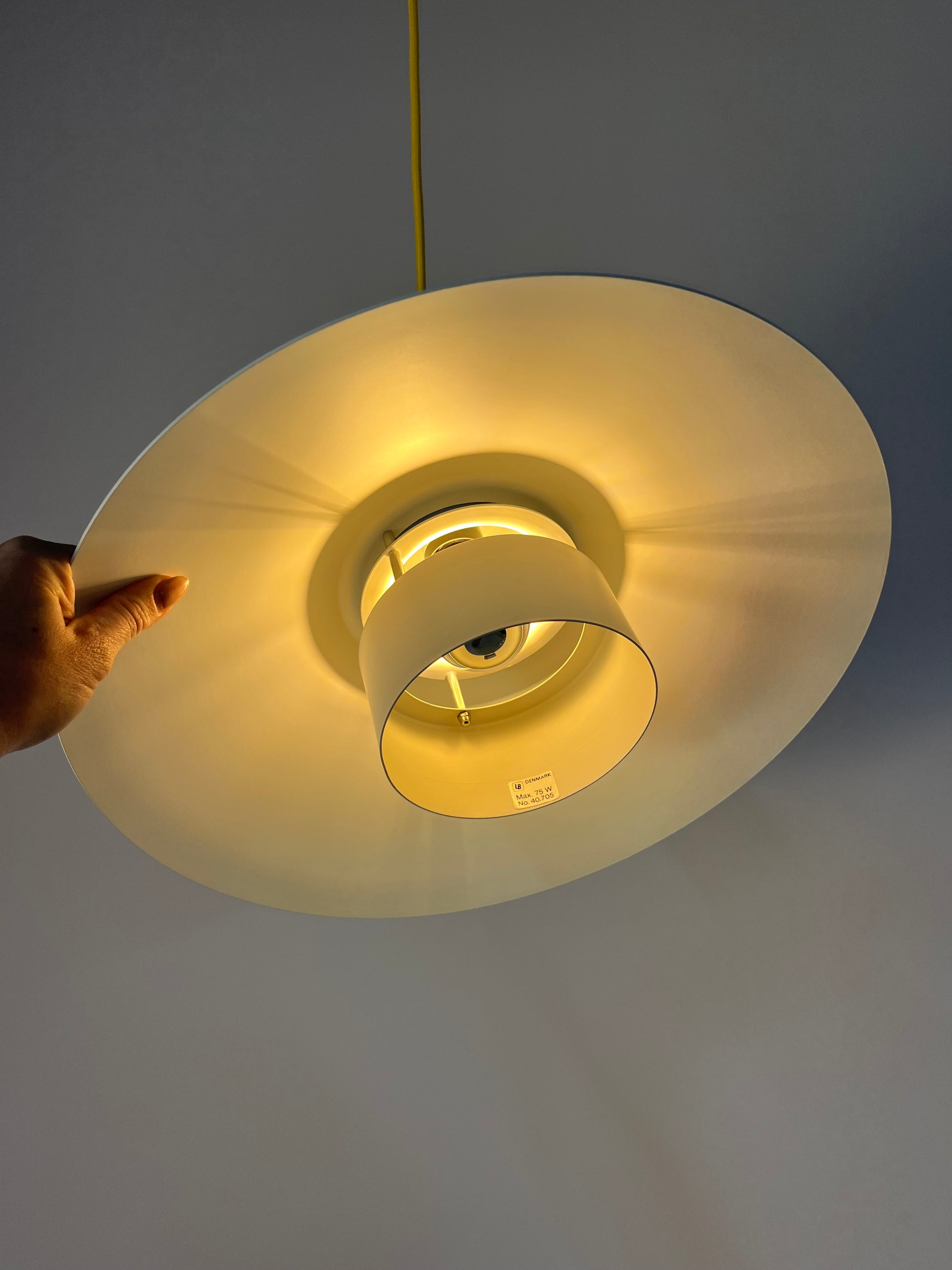 Lamellenlampe weiß von Lyskær Belysning