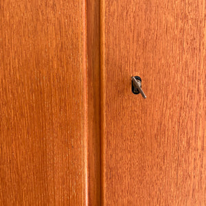Großer Kleiderschrank Teak von rt Möbel