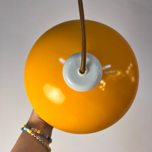Lamellenlampe Typ 827 teils neu lackiert gelb weiß von Horn