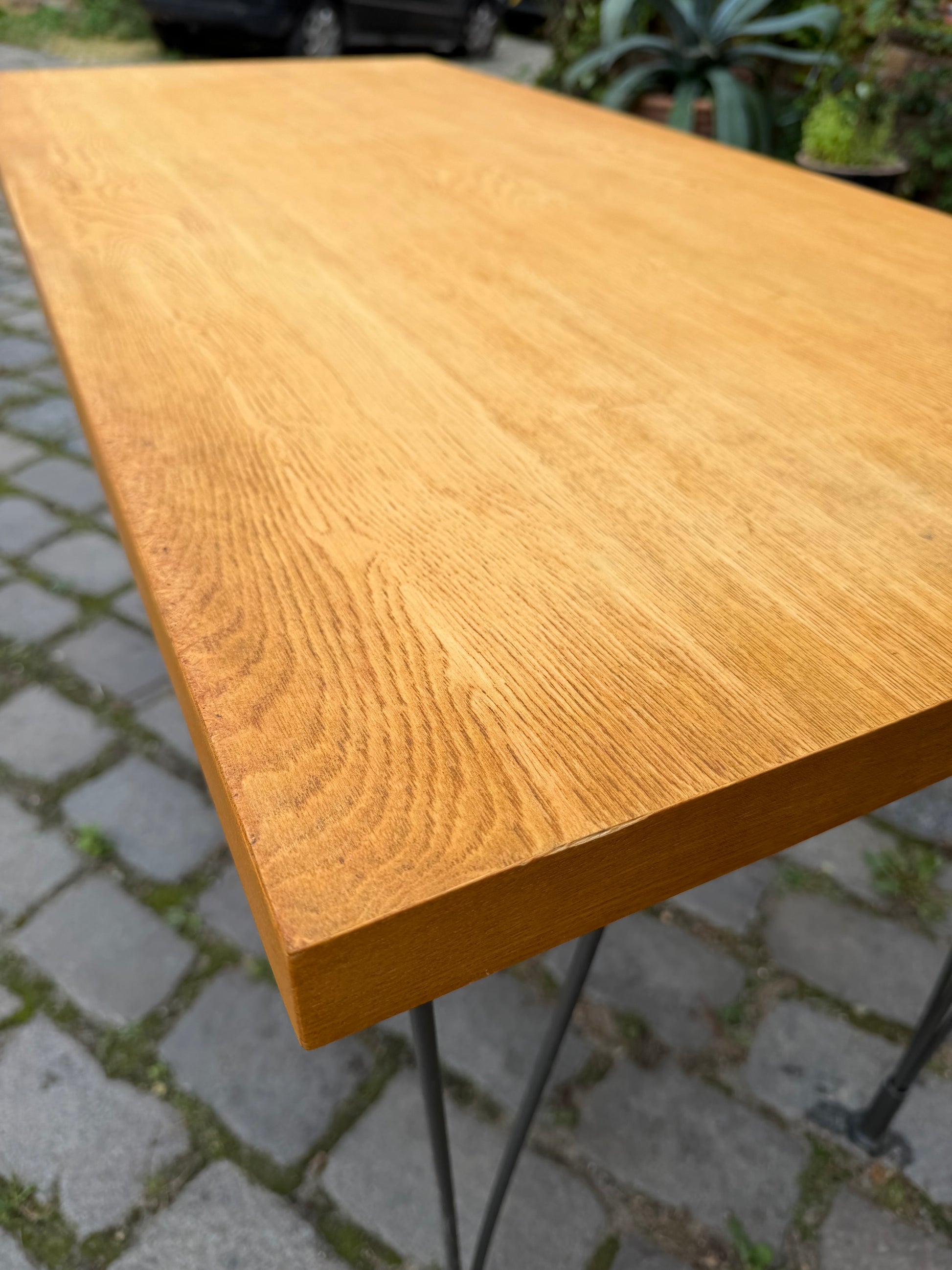 Klubtisch Typ 602/K Esche mit neuen Füßen von Hellerau