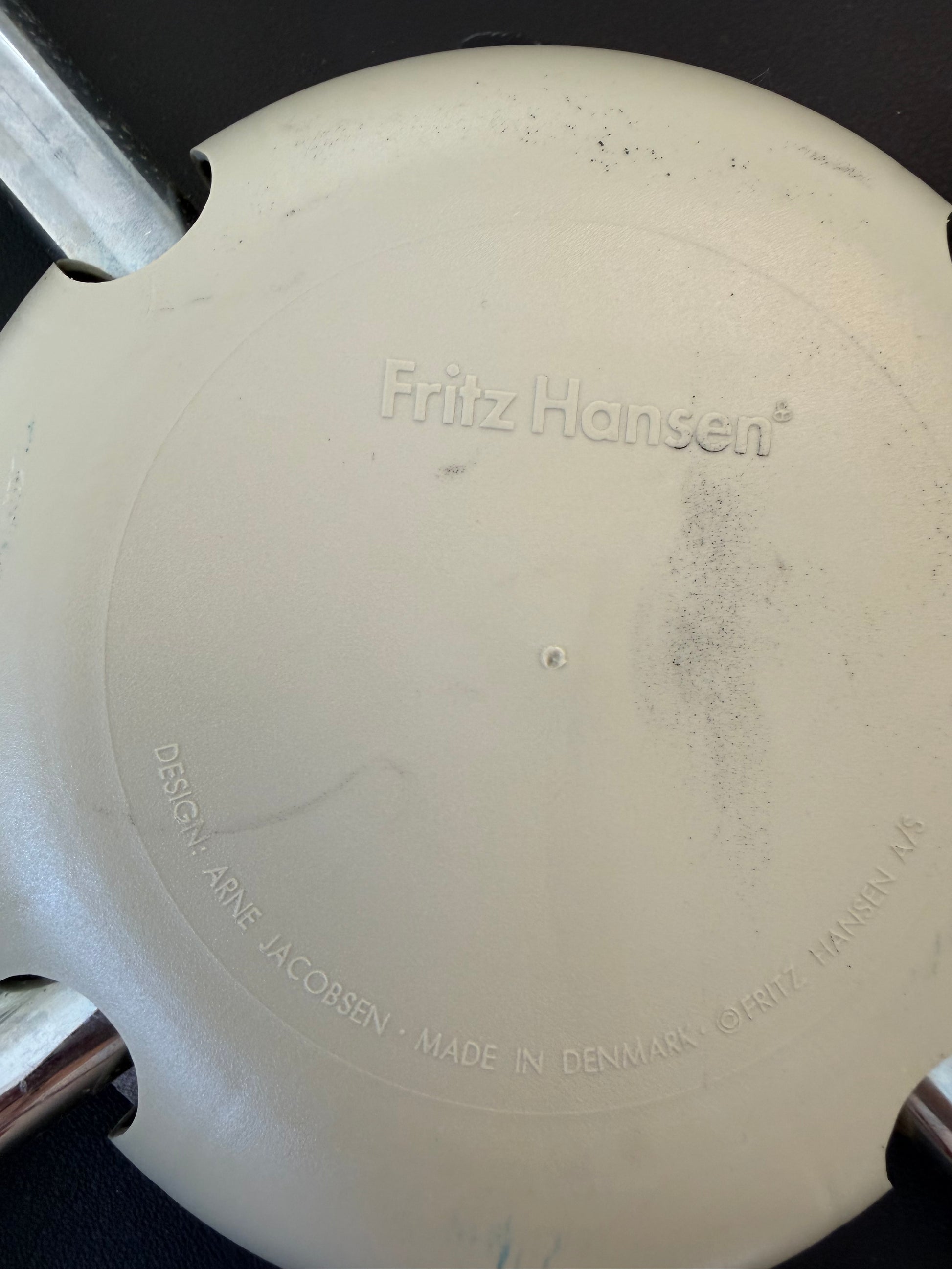 Polsterstuhl Serie 7 schwarz Echtleder von Arne Jacobsen für Fritz Hansen