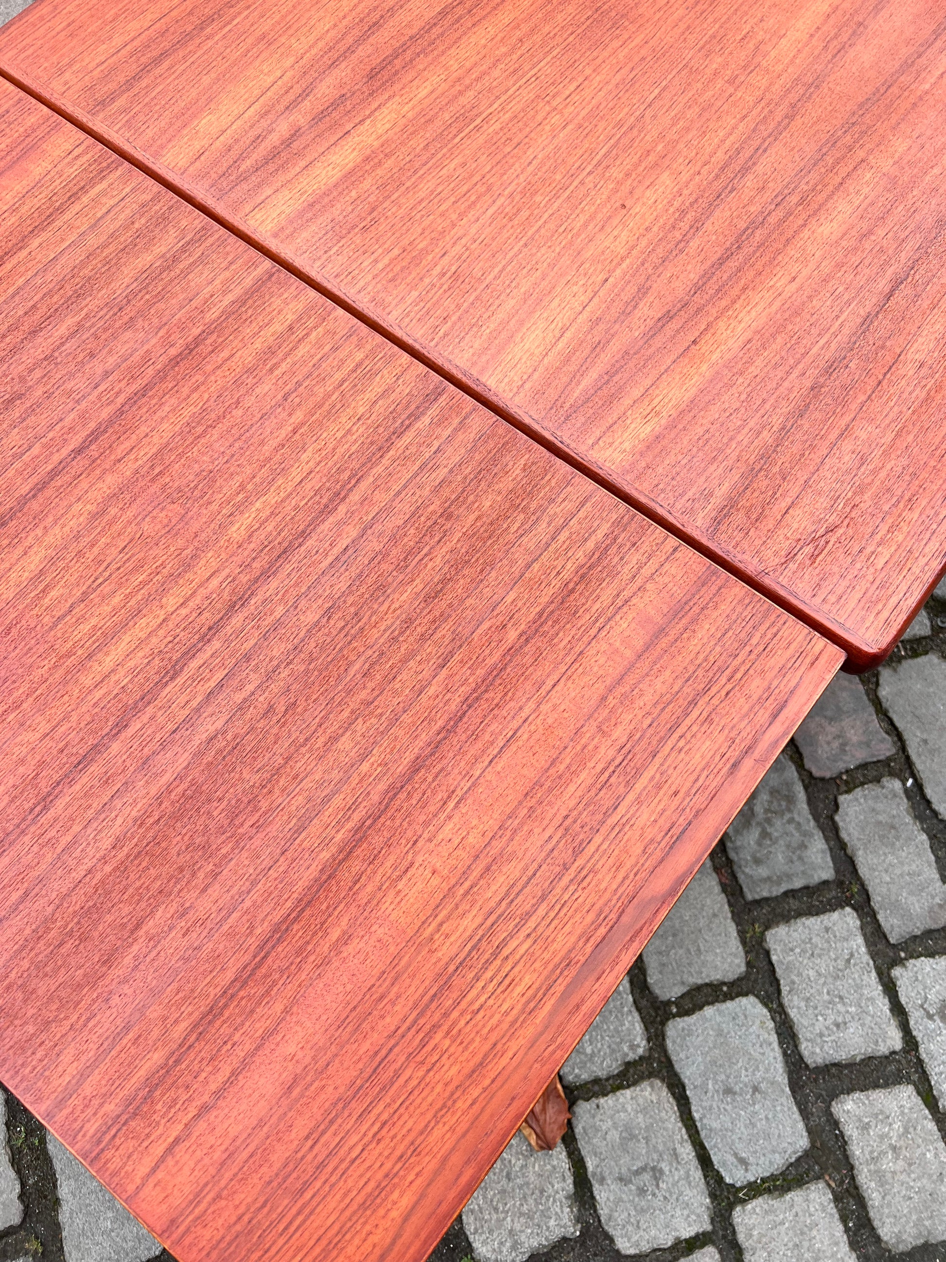 Ausziebarer Esstisch Teak von Henning Kjearnulf