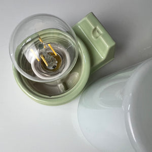 Set: 2x Wandlampe Modell 6070 hellgrün Sigvard Bernadotte für Ifö