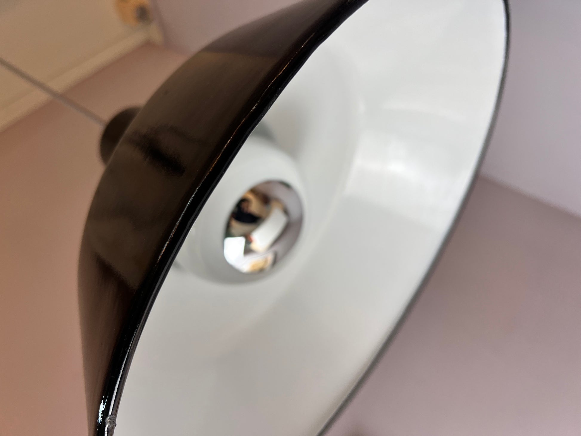 Hängelampe schwarz Emaille aus Dänemark