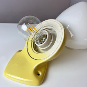 Wandlampe Modell 6030 gelb von Sigvard Bernadotte für Ifö