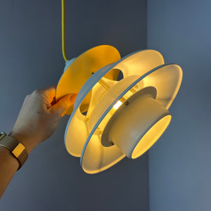 Lamellenlampe weiß gelb von Lyskær