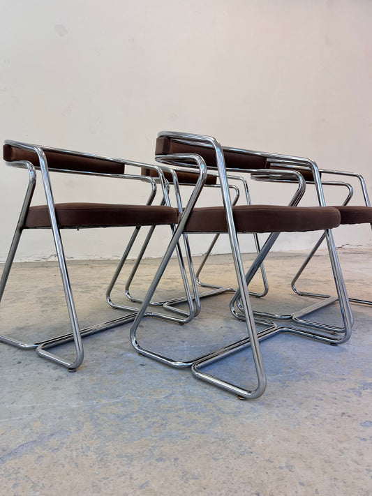 Set: 4x Polsterstuhl Chrom mit braunem Velour