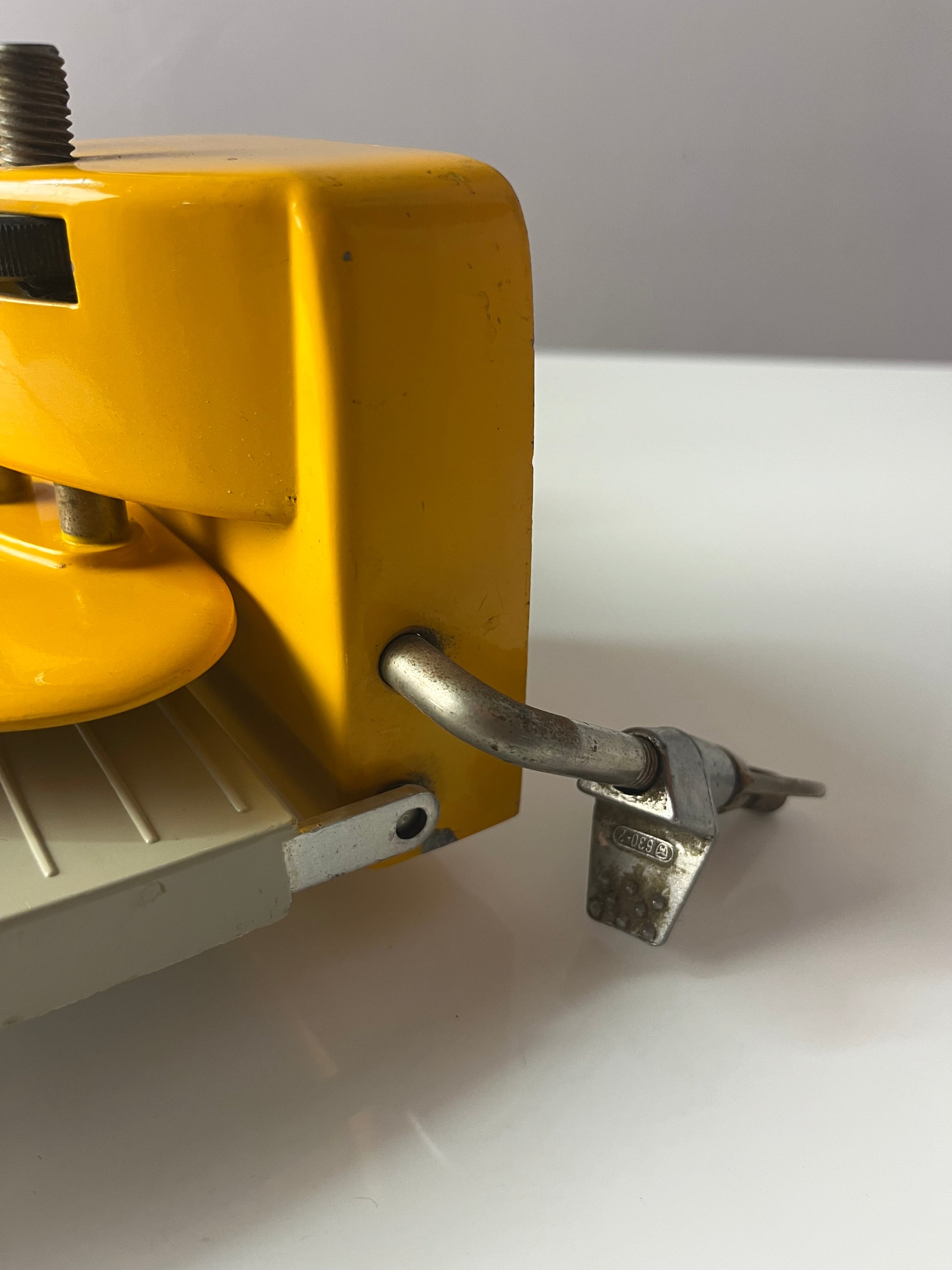Schneidemaschine gelb von Eva aus Dänemark