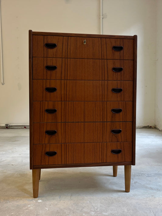 Kommode Teak mit Schloss aus Dänemark