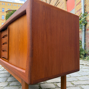 Sideboard Teak von Burchardt Nielsen für Dyrlund