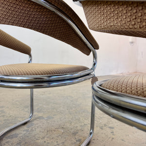 Freischwinger beige Chrom von Giotto Stoppino - mit kleinen Gebrauchsspuren