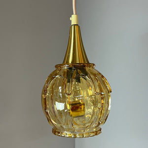 Hängelampe gelbgold Glas mit Messing
