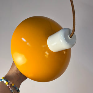 Lamellenlampe Typ 827 teils neu lackiert gelb weiß von Horn