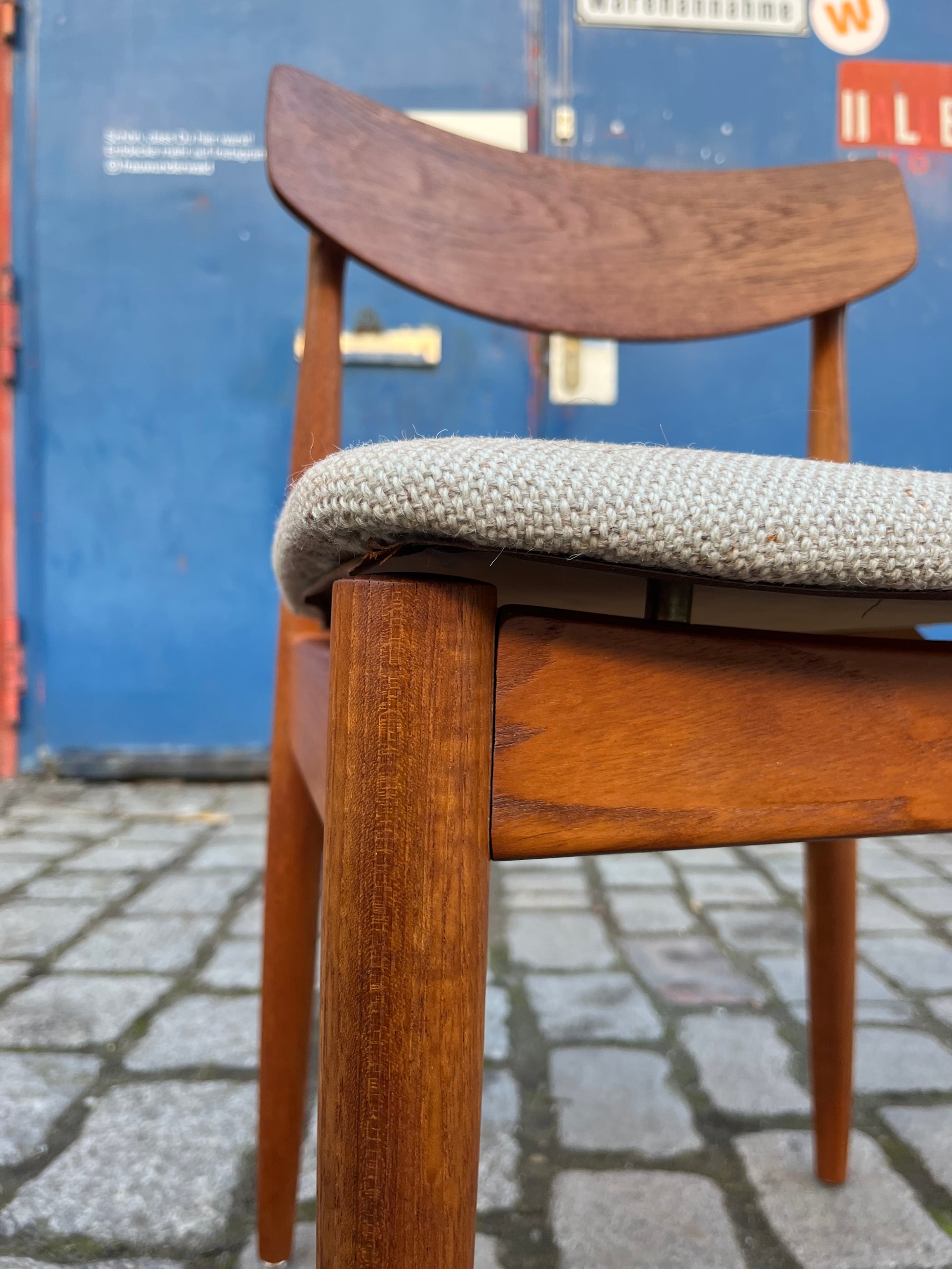 Set: 6x Polsterstuhl beige Teak von Casala