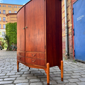 Schrank halbrund Teak aus Dänemark