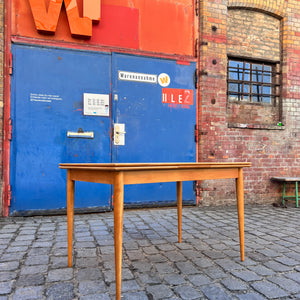 Ausziehbarer Esstisch Buche von Alma Tische