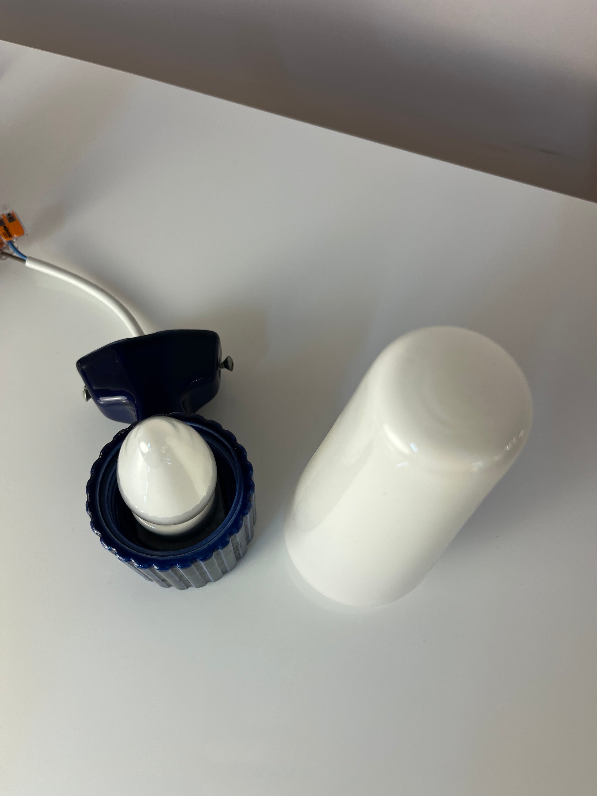 Set: 2x Wandlampe Modell 6020 blau von Sigvard Bernadotte für Ifö