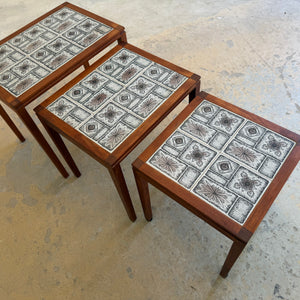 Set: 3 Satztische Teak & Fliesen aus Dänemark