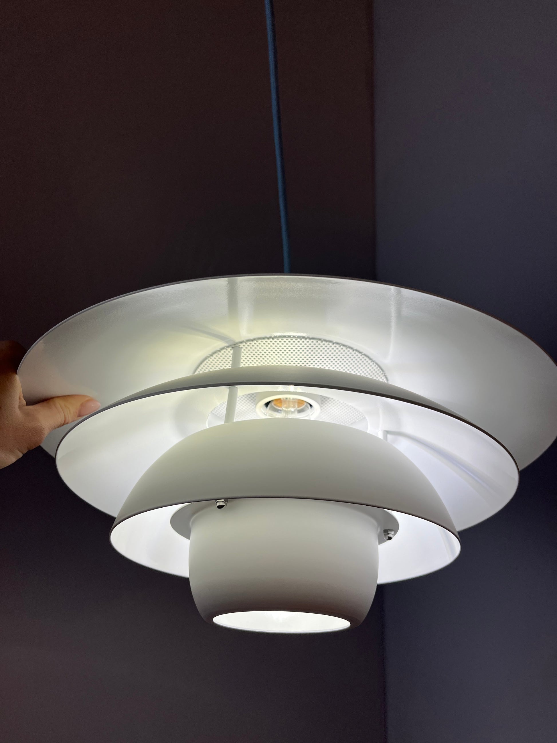 Lamellenlampe weiß aus Dänemark
