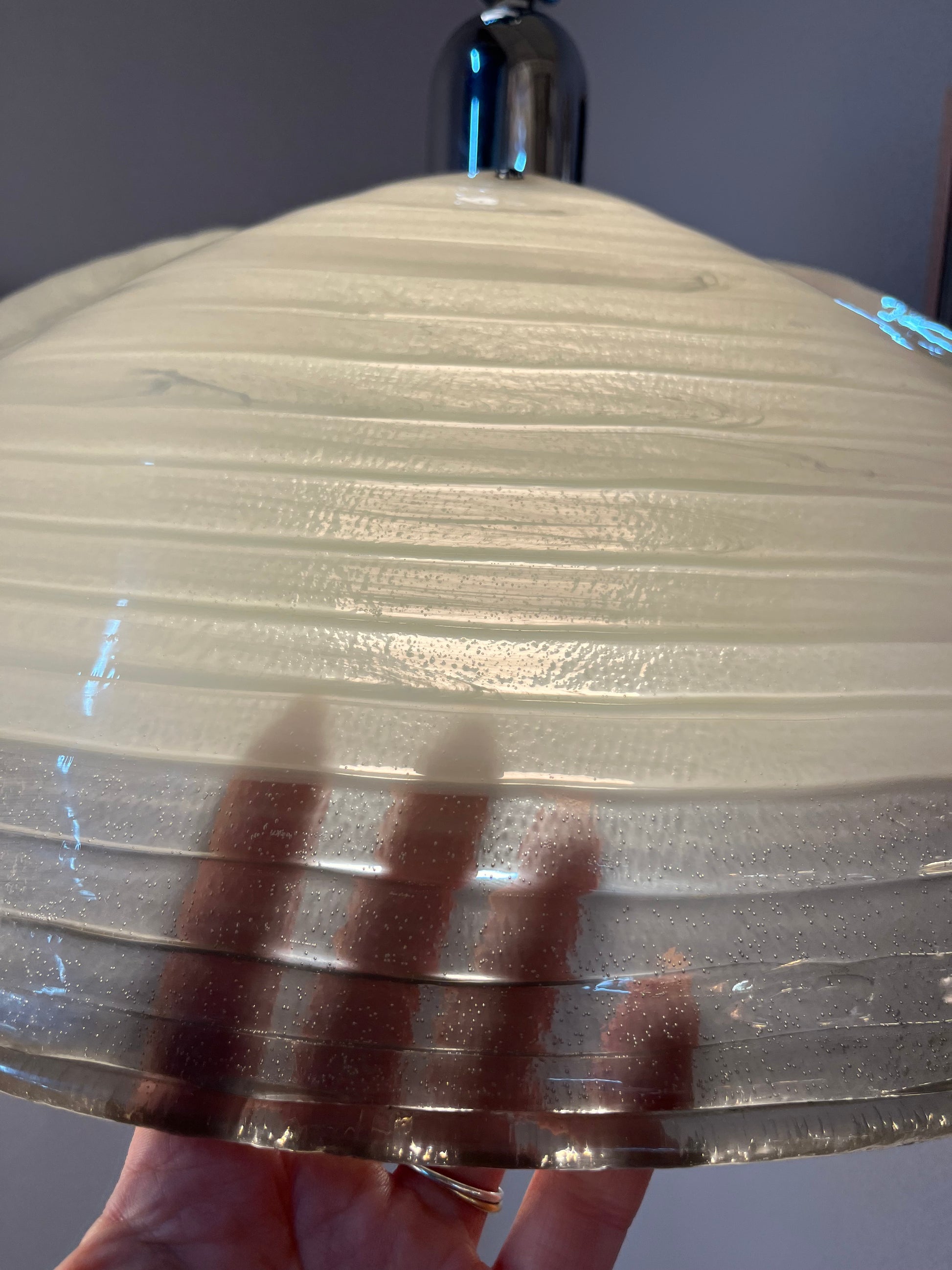 Hängelampe weiß grau Chrom handgearbeitet von Cristallux