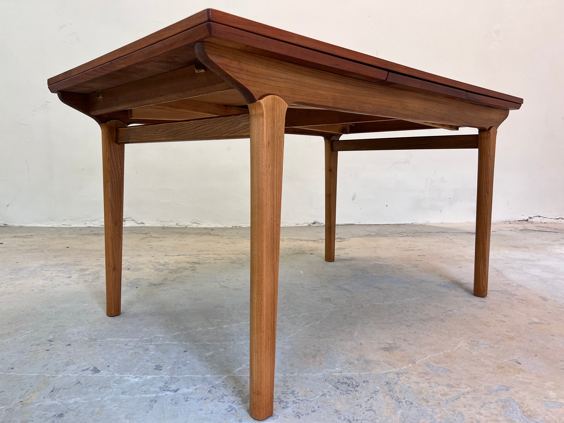 Ausziehbarer Esstisch Teak von Johannes Andersen