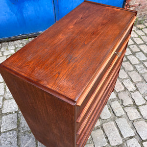 Kommode Teak mit Schloss aus Dänemark