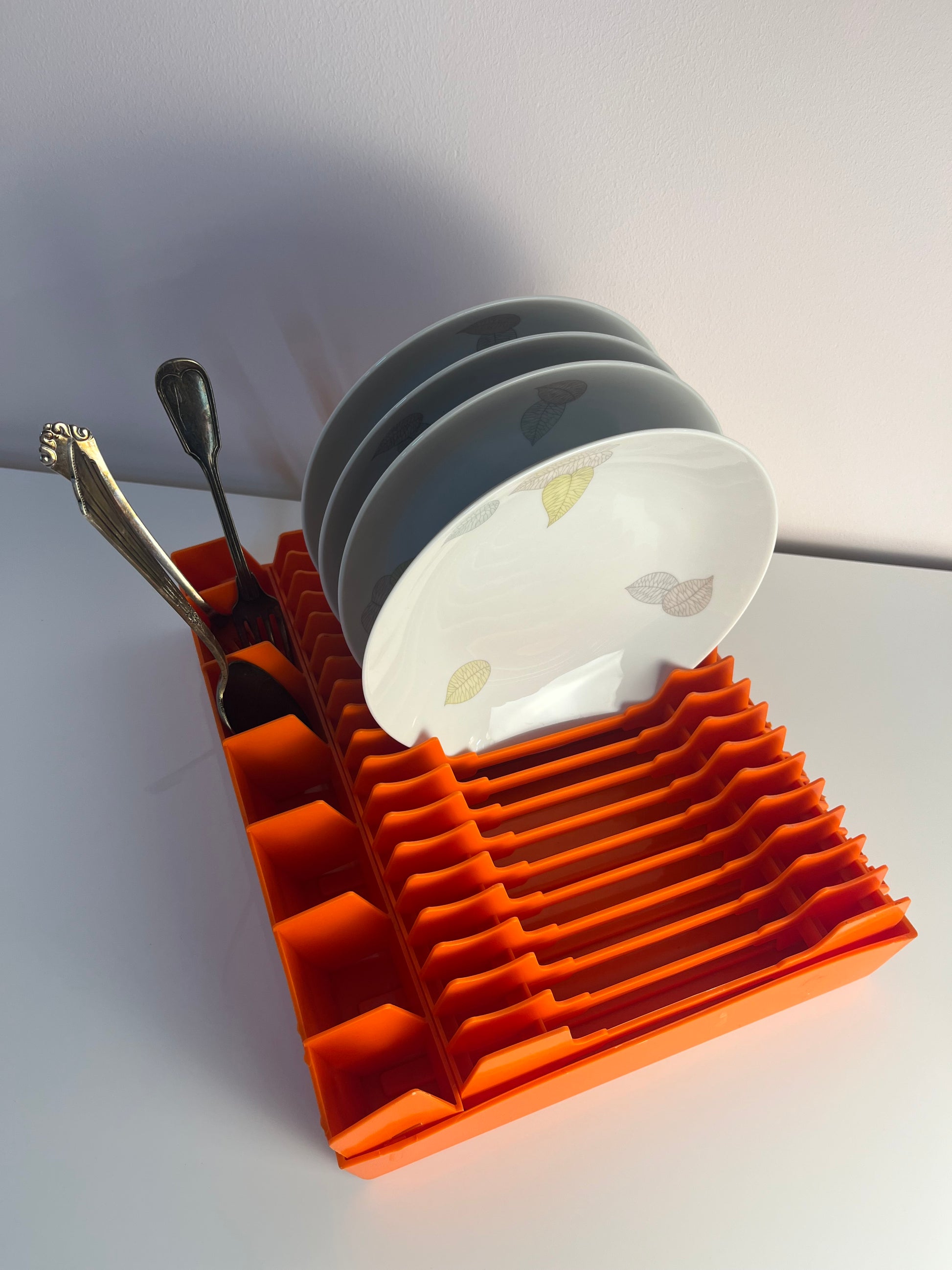 Aufklappbarer Geschirrabtropfer orange von Rhenanit