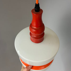 Hängelampe weiß orange rot