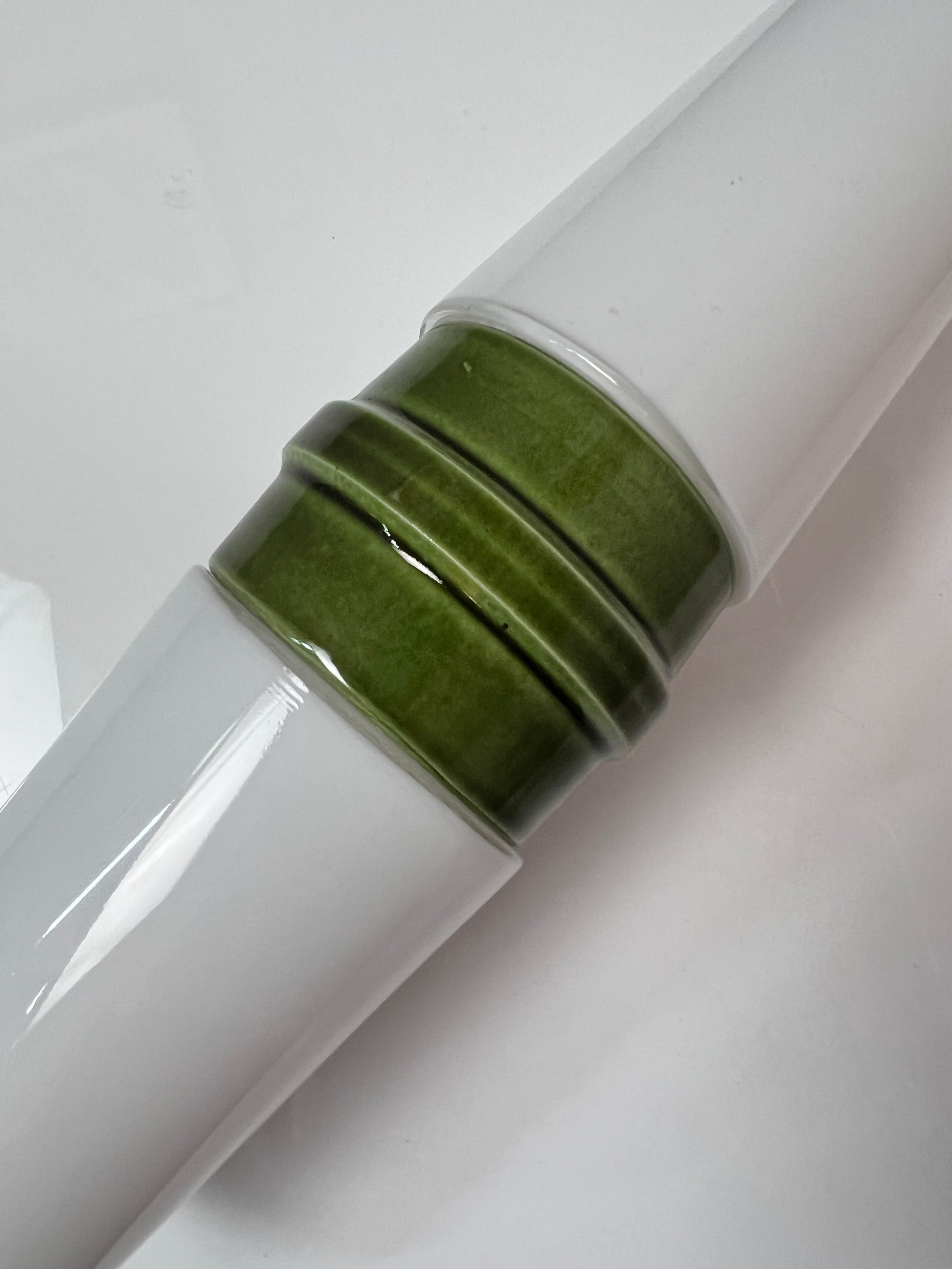 Wandlampe Modell 6060 grün von Sigvard Bernadotte für Ifö