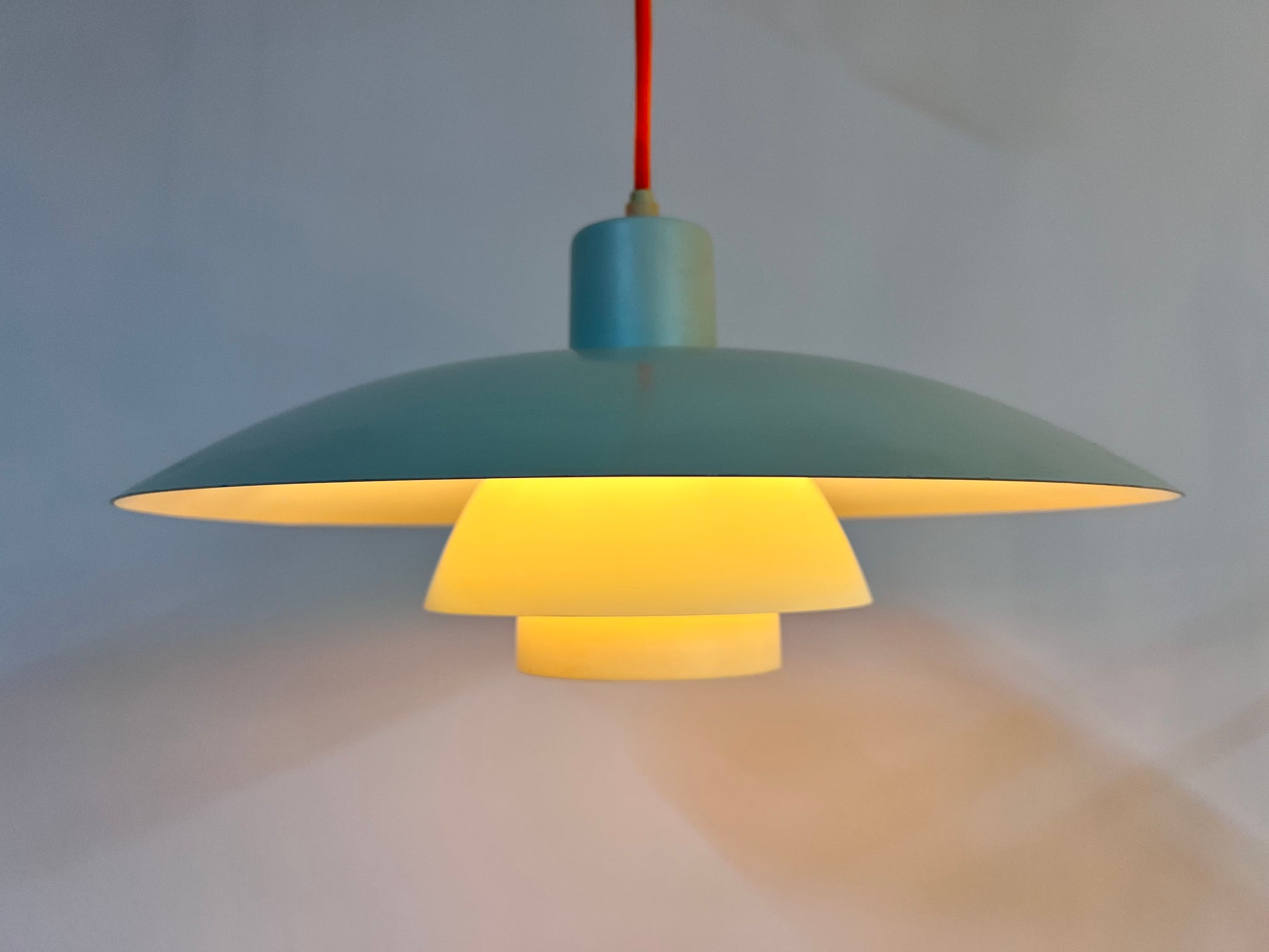 Lamellenlampe PH4 weiß von Poul Henningsen für Louis Poulsen