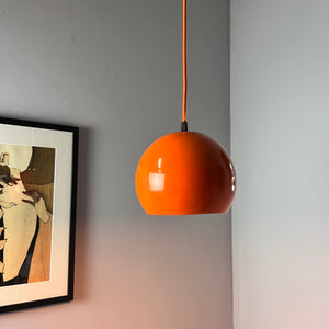 Kugellampe neu lackiert orange aus Dänemark