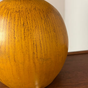 Kugeltischlampe Keramik mit Naturfaser Schirm