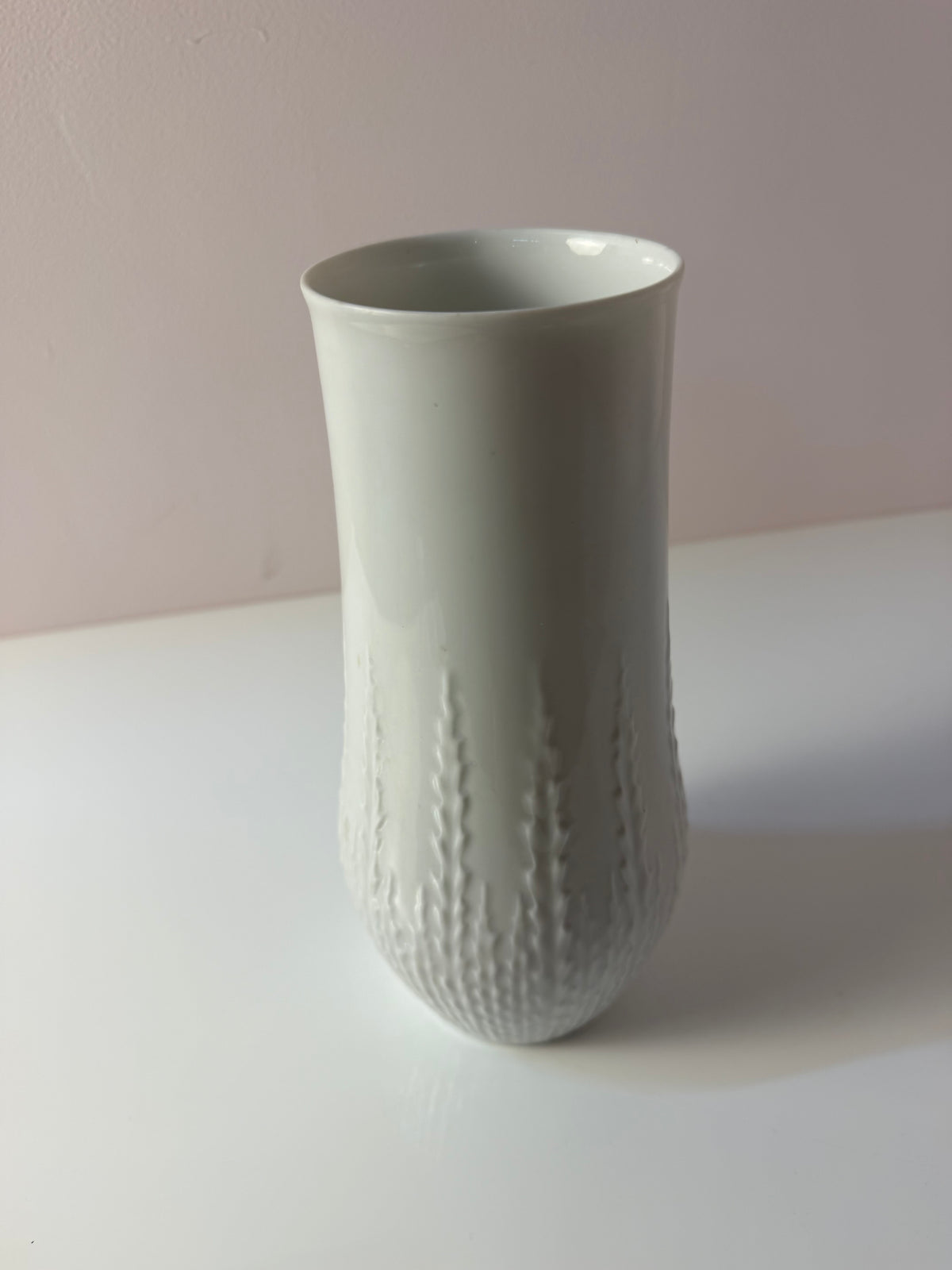 Vase weiß Porzellan von Hans Achtziger für Hutschenreuther