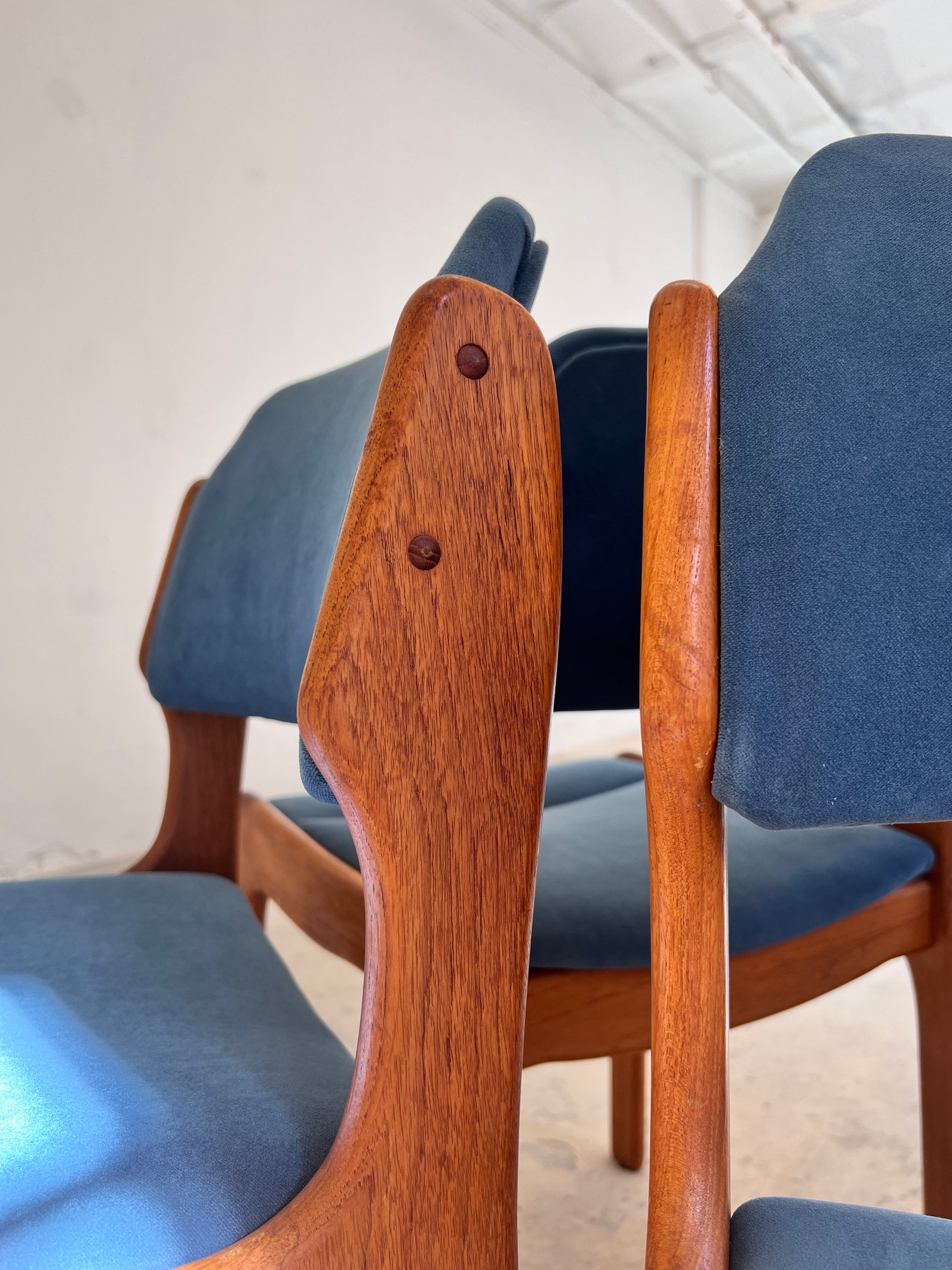 Set: 4x Polsterstuhl blau Teak von Erik Buch für O.D. Møbler