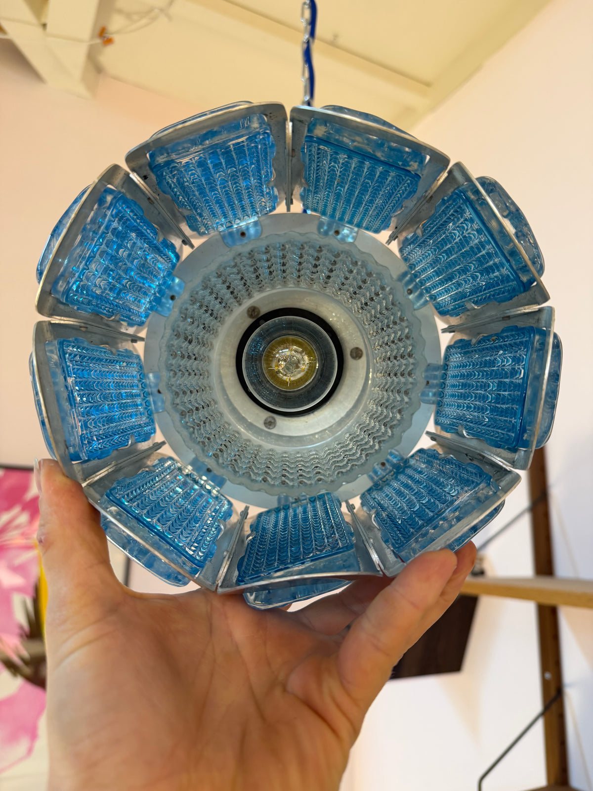 Hängelampe blau silber von Vitrika