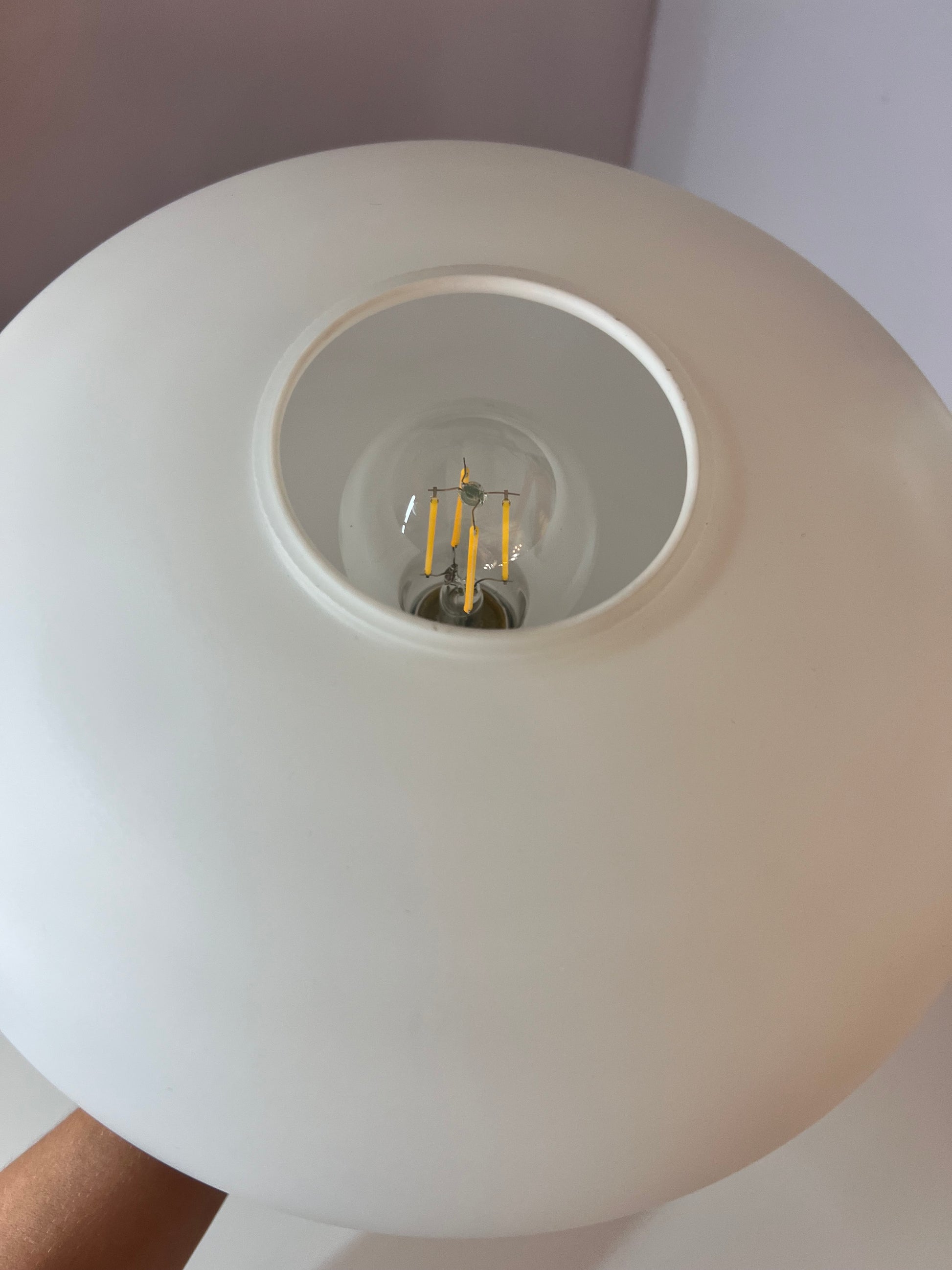 Tischlampe weiß Glas von Daum Nancy