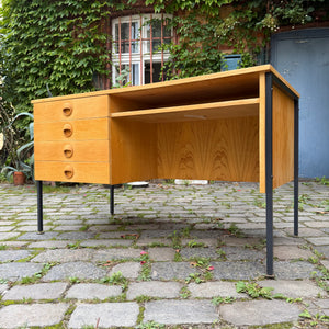 Schreibtisch Typ 470 Esche von Joachim Nebelung für Hellerau