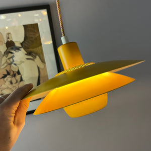 Lamellenlampe gelb aus Dänemark