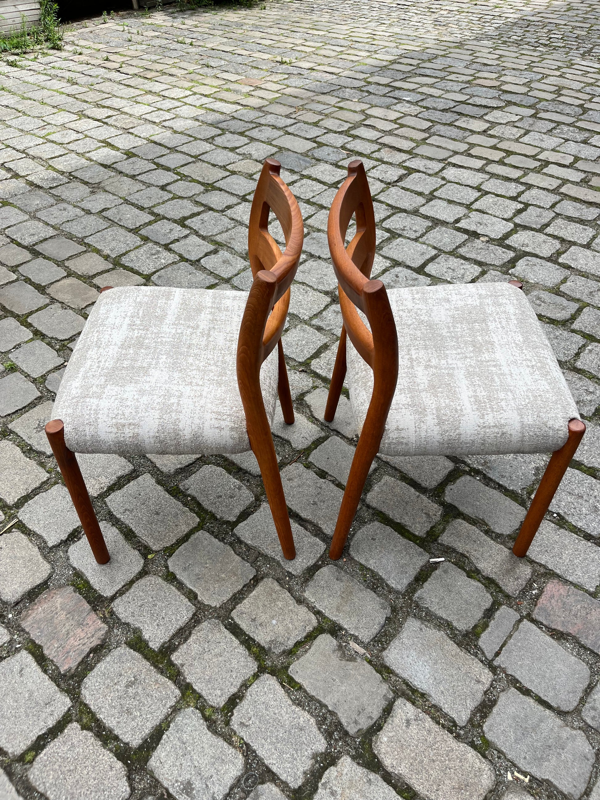 Polsterstuhl hellgrau Teak von J.L. Møller