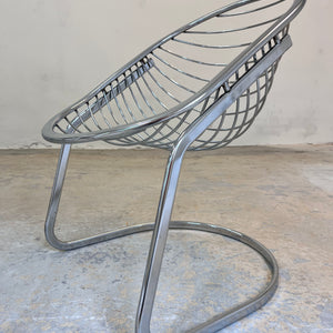 Freischwinger Modell Egg Chair mit Fell von Gastone Rinaldi