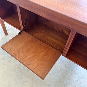 Freistehender Schreibtisch Teak aus Dänemark Sigh & Søns Møbler