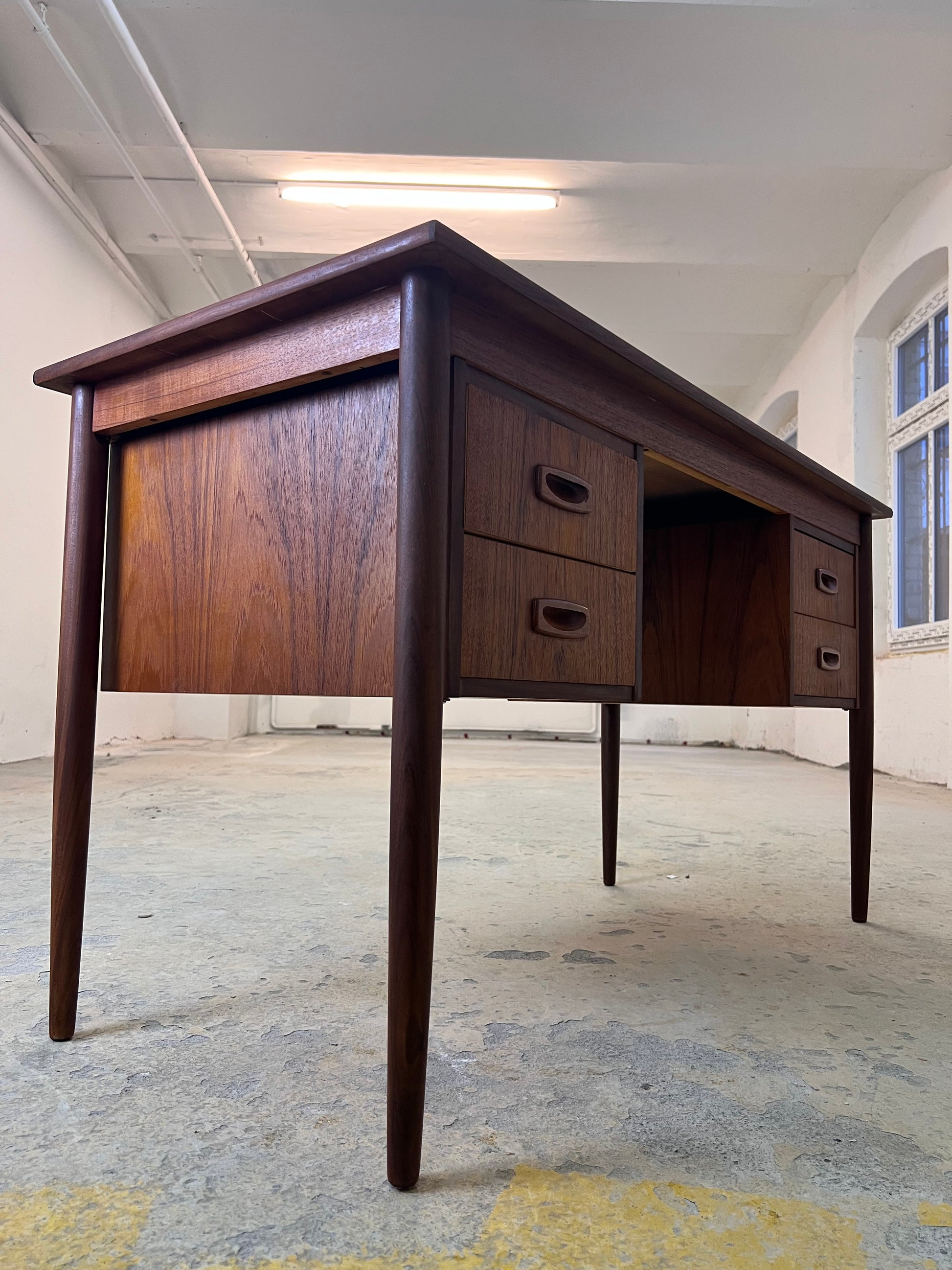 Schreibtisch Teak aus Dänemark
