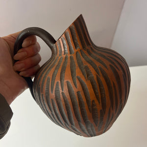 Vase Model Rhodos in Ritzdekor Handarbeit von Eiwa Keramik