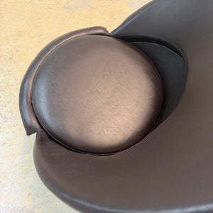 Cone Chair braunes Kunstleder von Verner Panton