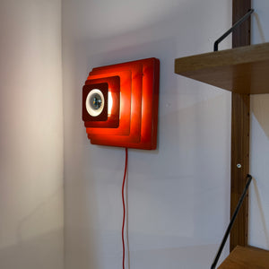 Wandlampe Pyramide rot Metall von Hustadt Leuchten